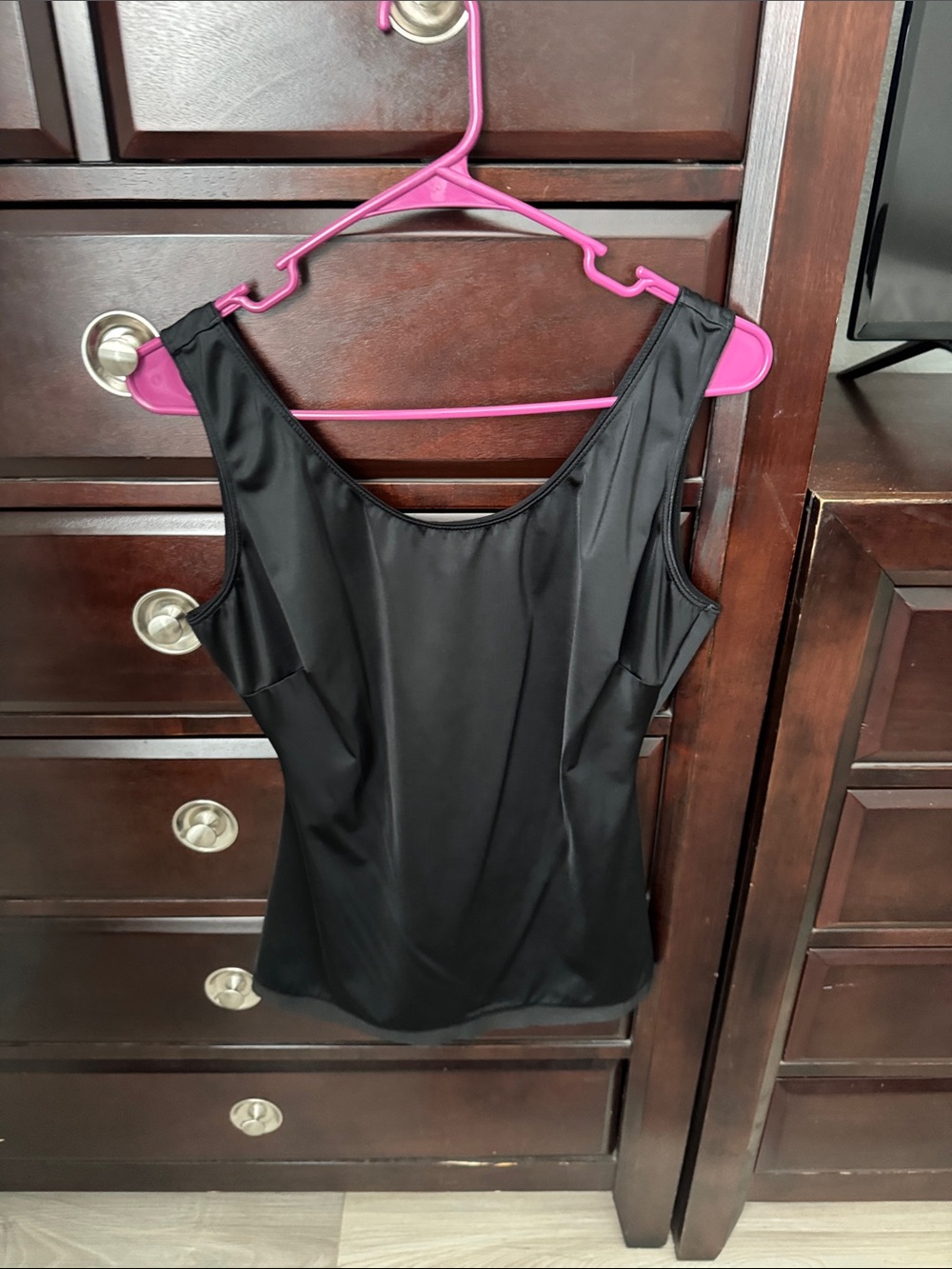SPANX Black Scoop Neck Tank Top